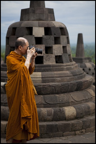 Photo Monk at Borobudur_1280_for_Web